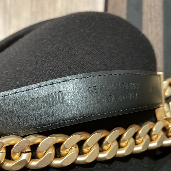 Moschino Black and Gold Chain Belt - Picture 3 of 3